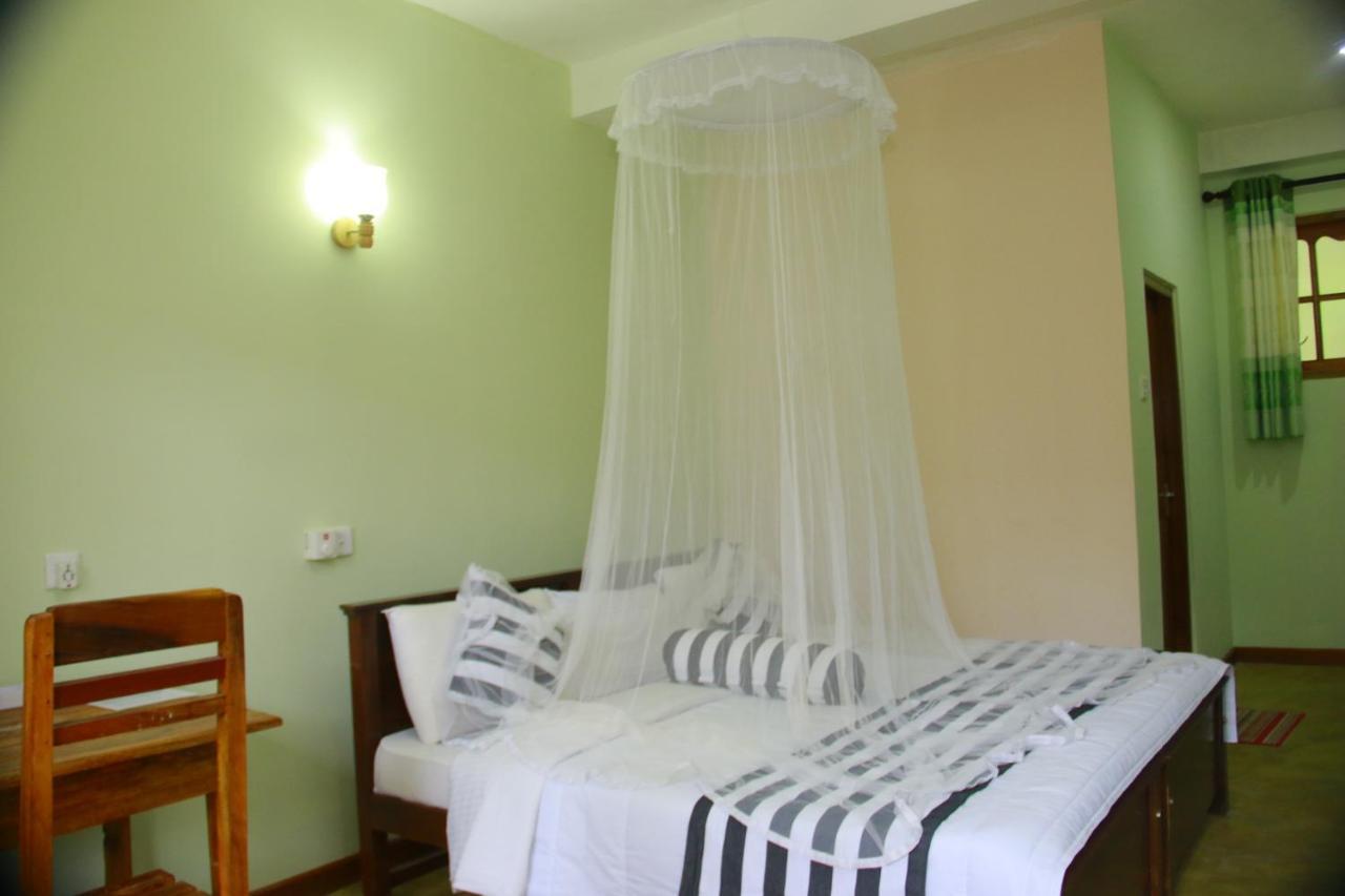 Dinaro Guest Hotel Ella Exterior foto